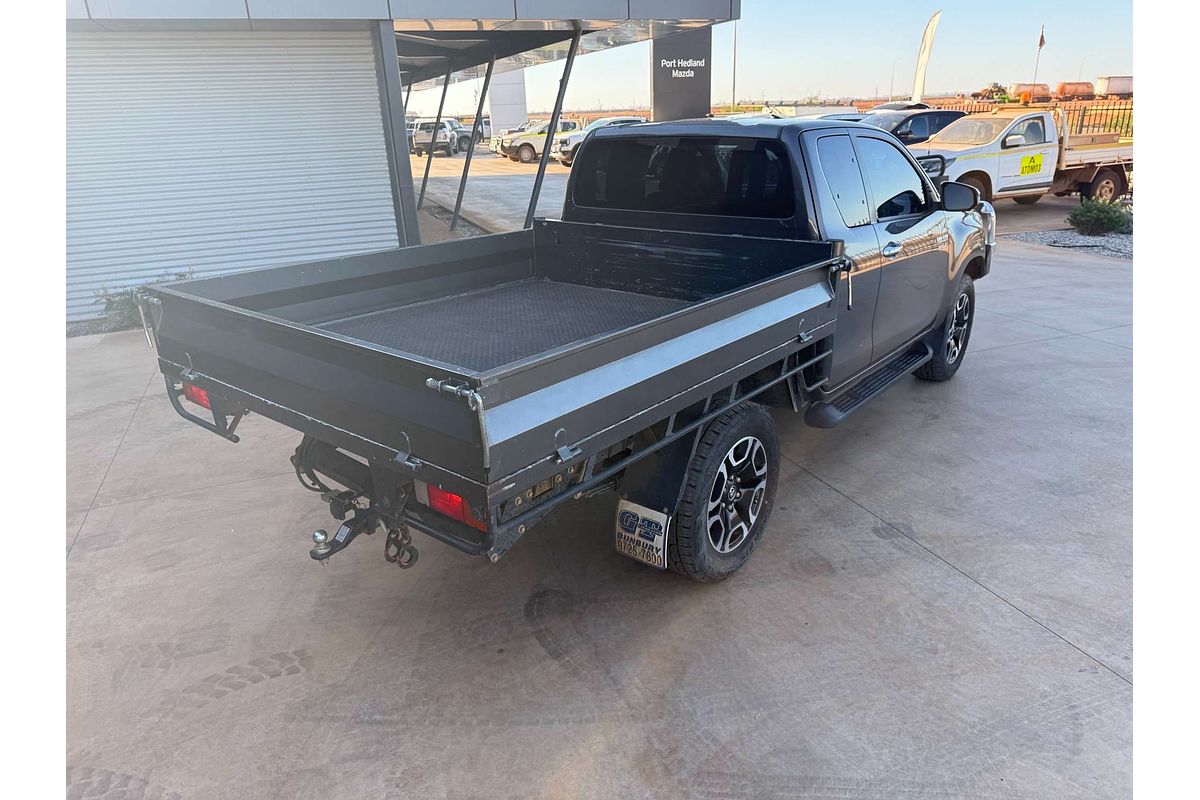 2021 Toyota Hilux SR5 GUN126R 4X4