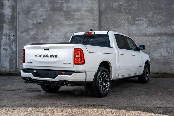 2025 RAM 1500 Laramie Sport Hurricane SO RamBox DT 4X4 SWB