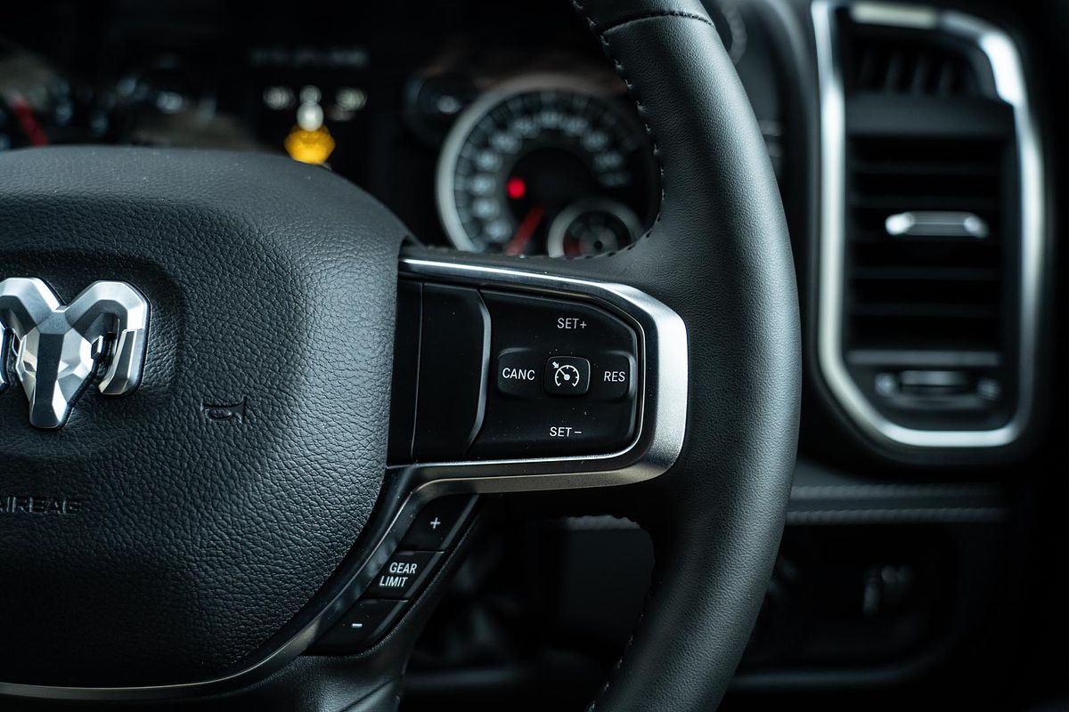 2024 RAM 1500 Big Horn DT 4X4 LWB