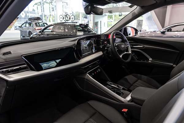 2025 Audi Q5 TFSI 150kW GU