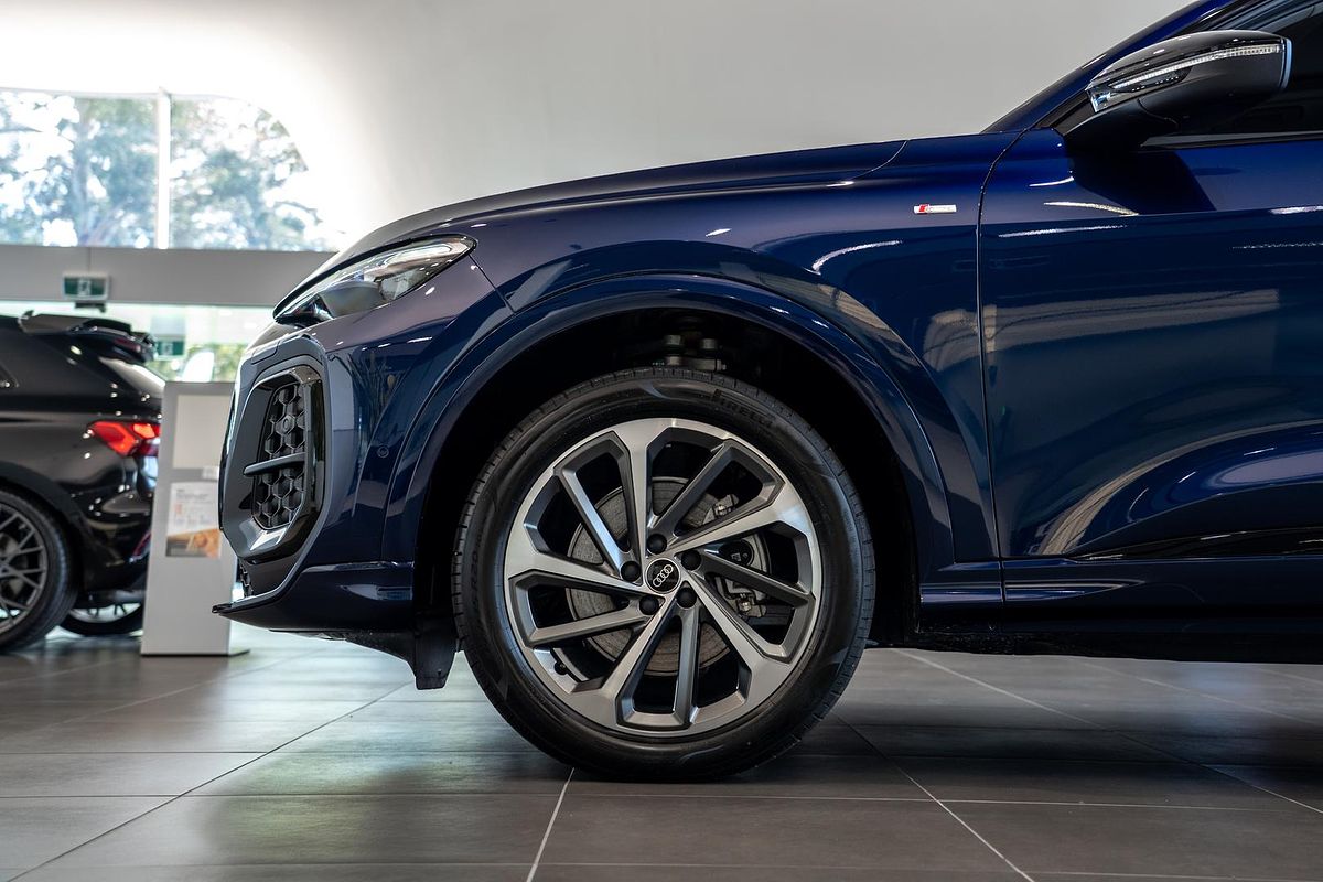 2025 Audi Q5 TFSI 150kW GU