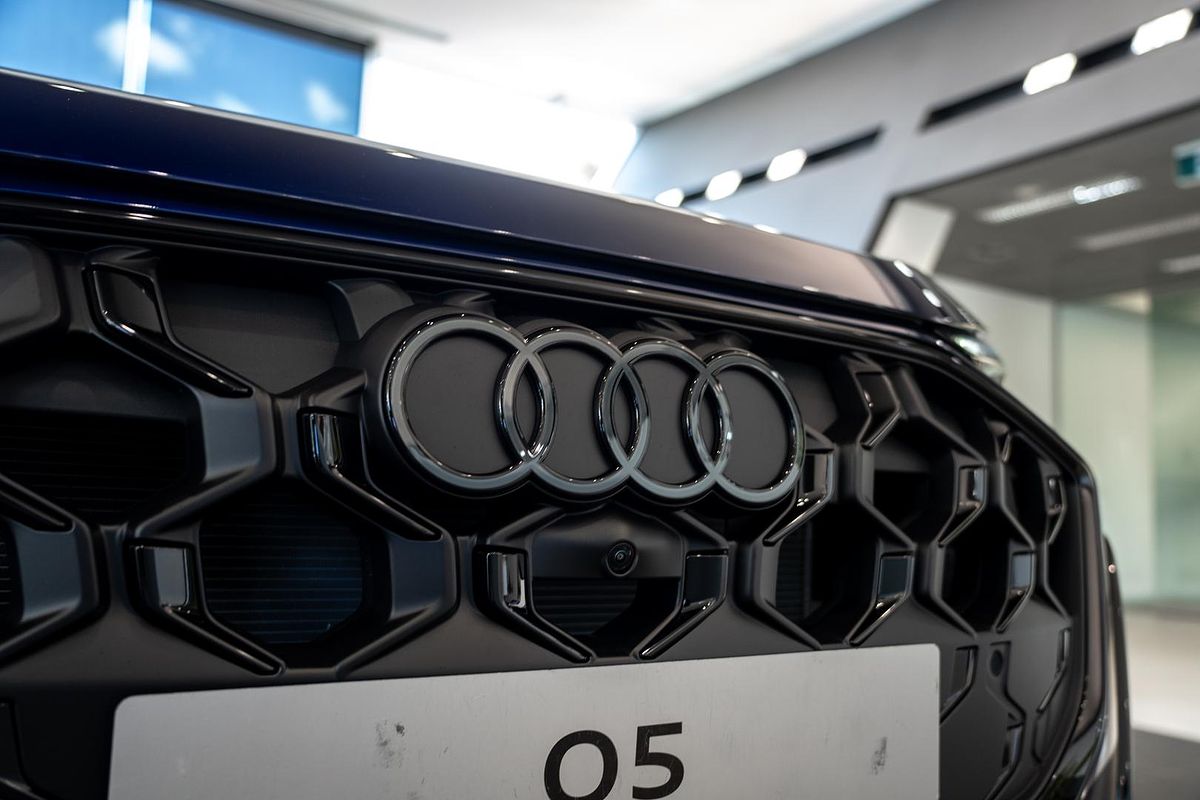 2025 Audi Q5 TFSI 150kW GU