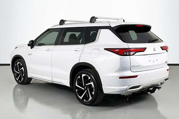 2022 Mitsubishi Outlander PHEV Aspire ZM