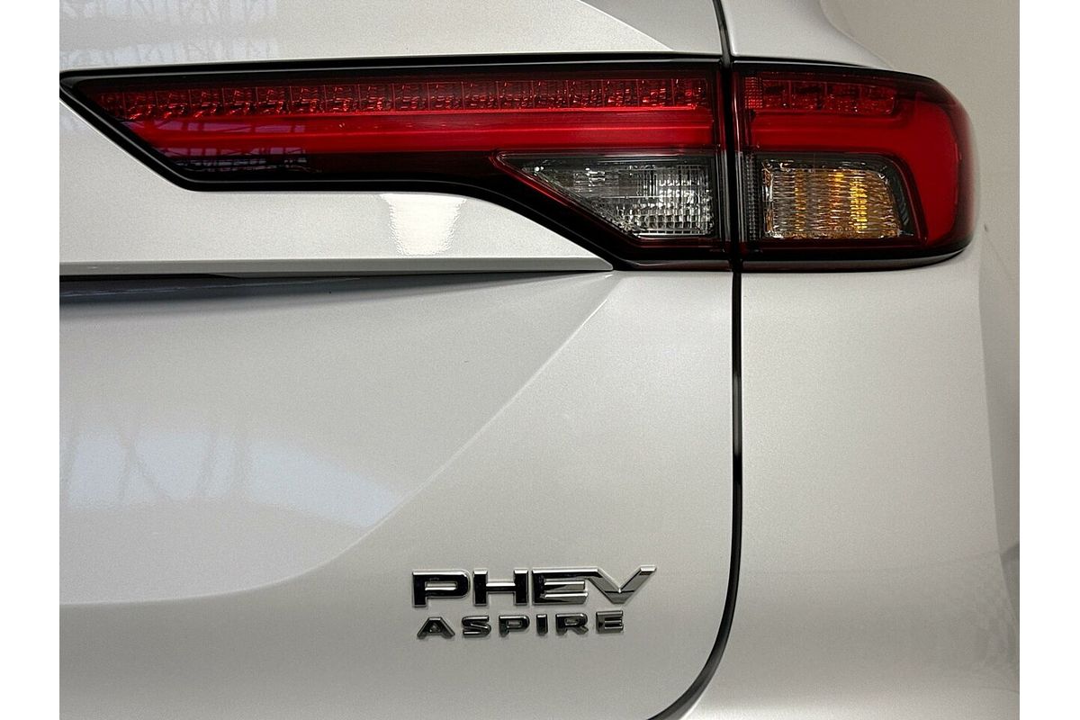 2022 Mitsubishi Outlander PHEV Aspire ZM