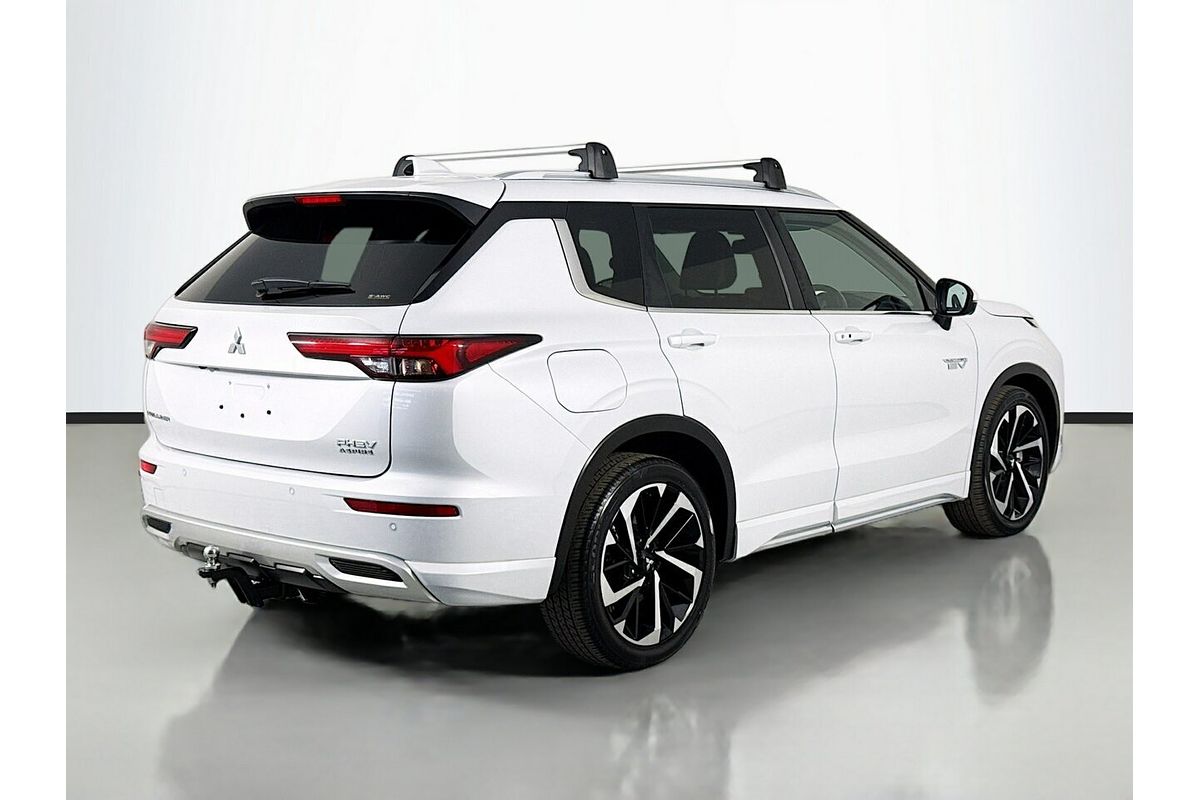 2022 Mitsubishi Outlander PHEV Aspire ZM