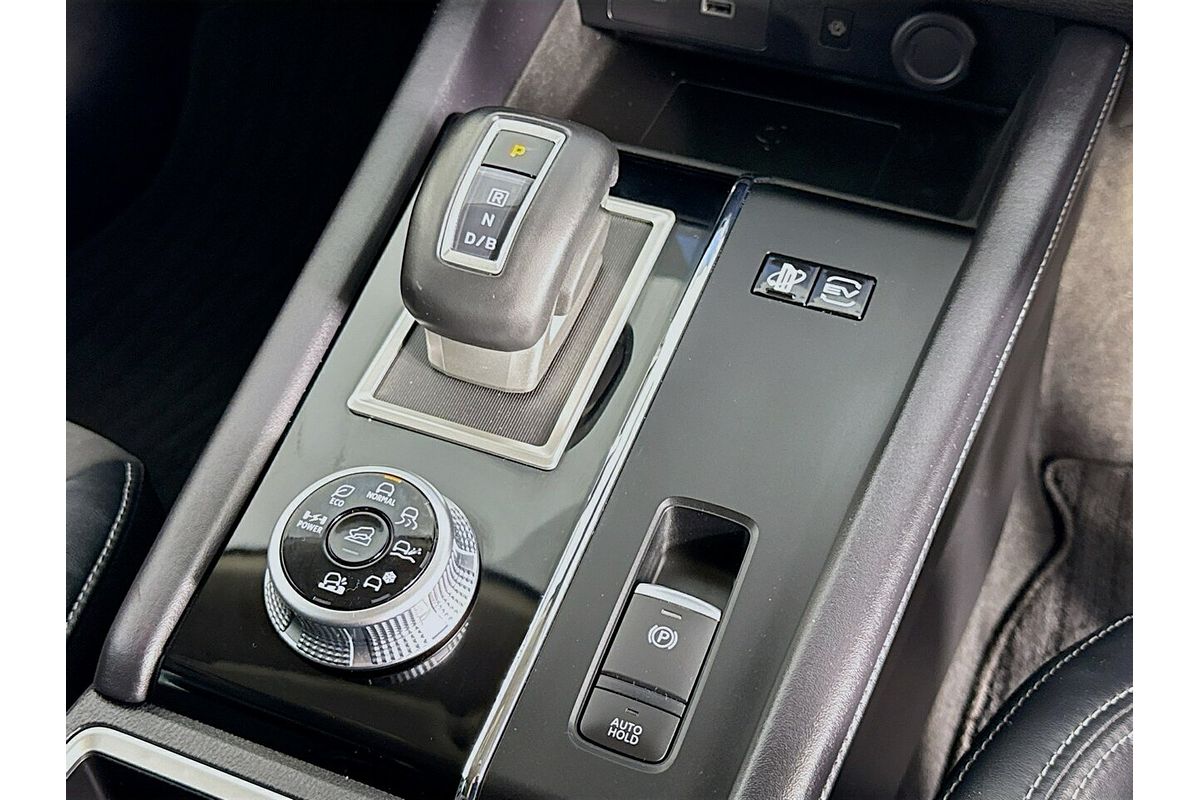 2022 Mitsubishi Outlander PHEV Aspire ZM