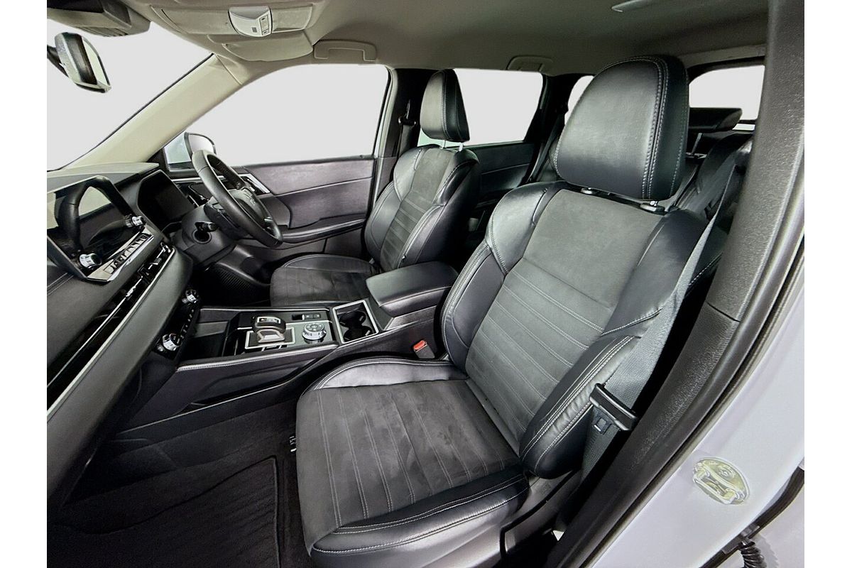 2022 Mitsubishi Outlander PHEV Aspire ZM