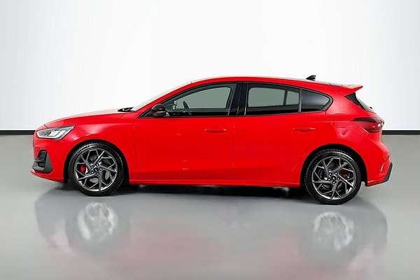 2022 Ford Focus ST SA
