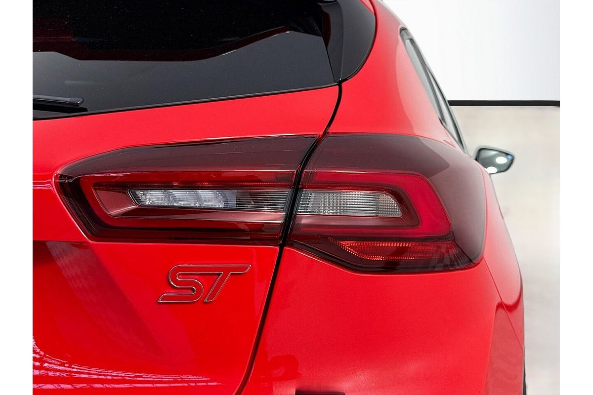 2022 Ford Focus ST SA