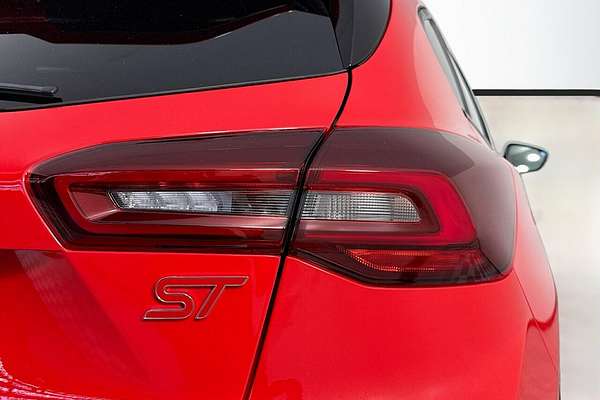 2022 Ford Focus ST SA