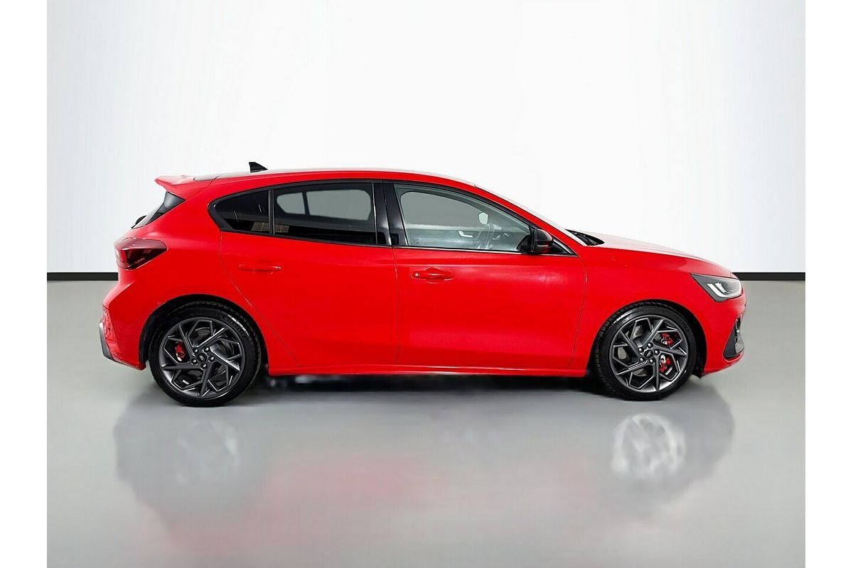 2022 Ford Focus ST SA