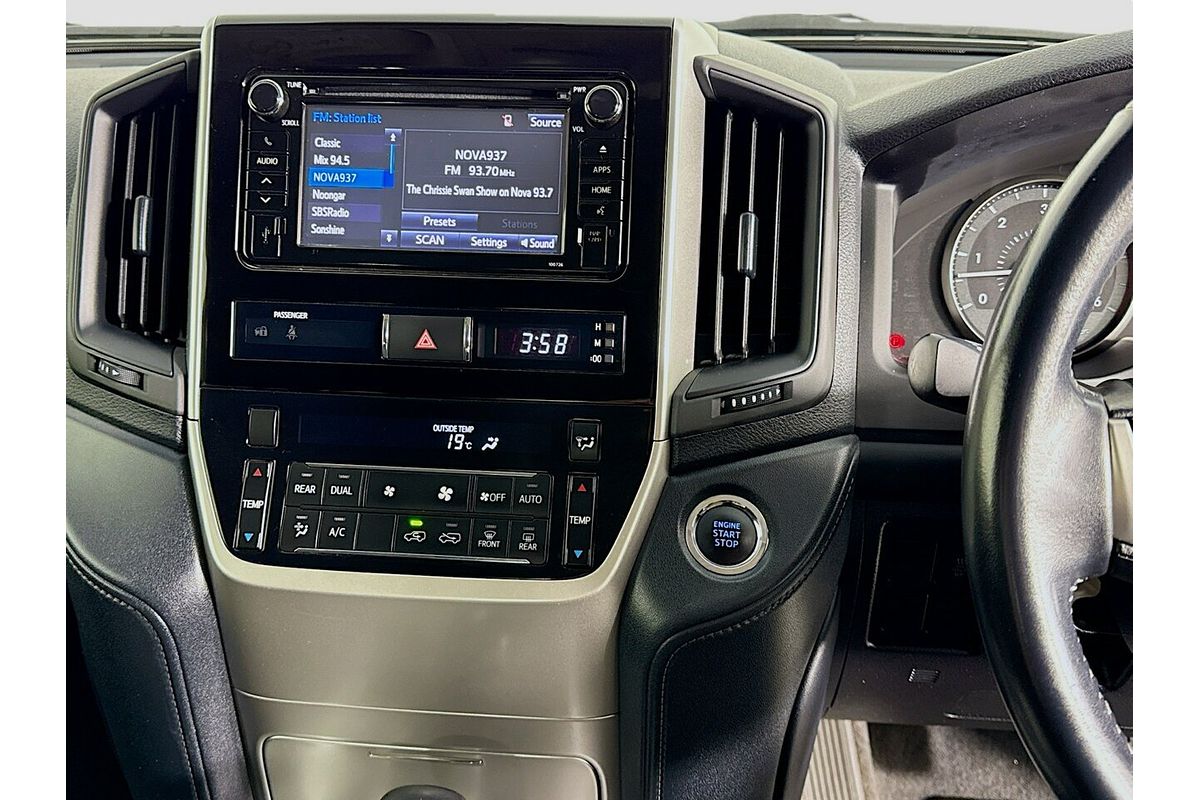 2018 Toyota Landcruiser GXL VDJ200R