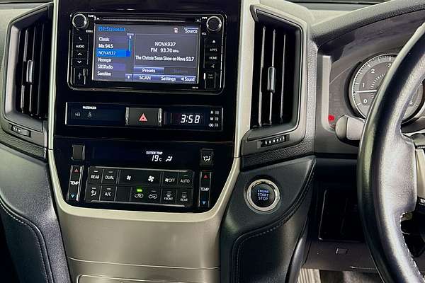 2018 Toyota Landcruiser GXL VDJ200R