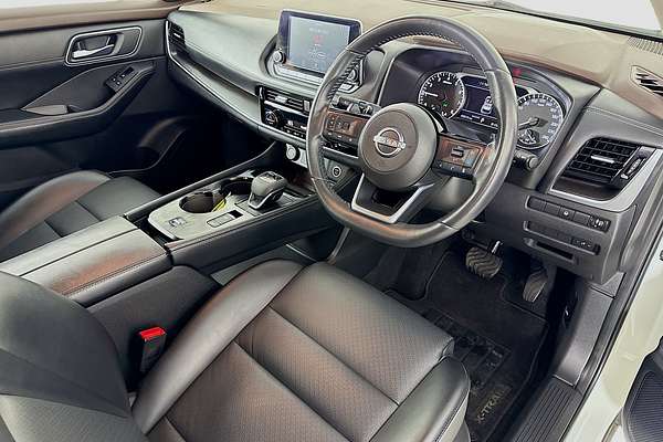 2023 Nissan X-TRAIL ST-L T33
