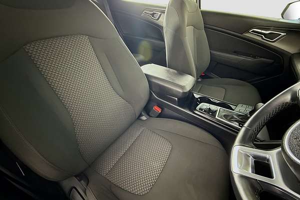 2023 Kia Sportage S NQ5