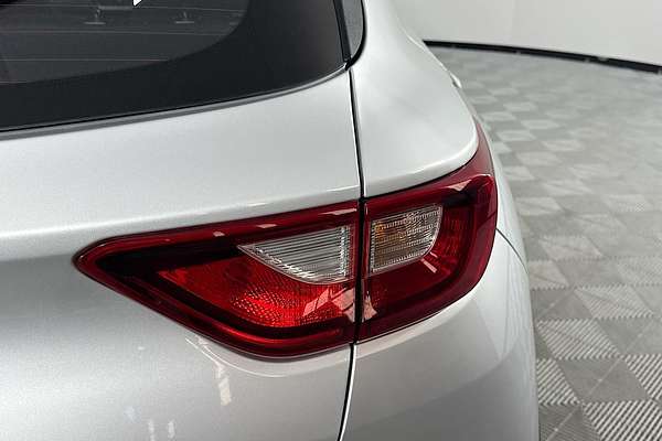 2022 Kia Stonic S YB