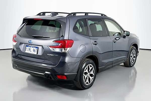 2023 Subaru Forester 2.5i S5