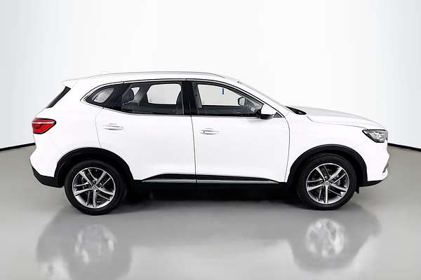 2024 MG HS Excite SAS23