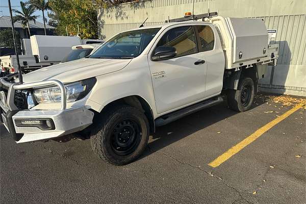 2018 Toyota Hilux SR GUN126R 4X4