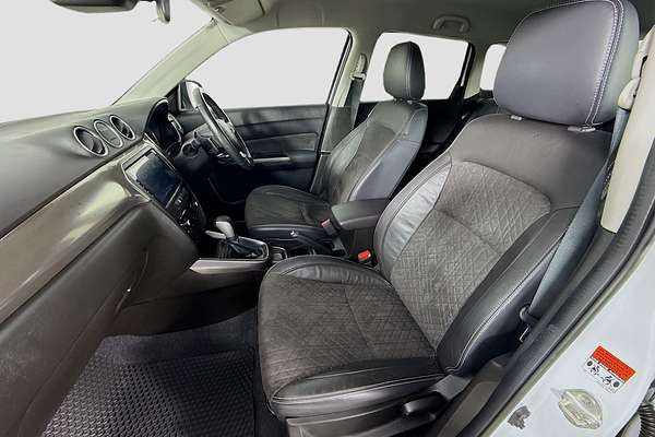 2022 Suzuki Vitara Turbo LY Series II