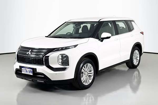 2024 Mitsubishi Outlander ES ZM