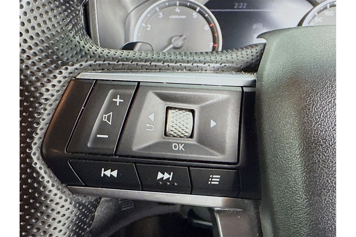2024 Mitsubishi Outlander LS ZM
