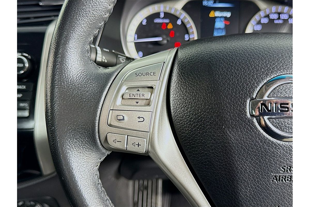 2015 Nissan Navara ST-X D23 4X4