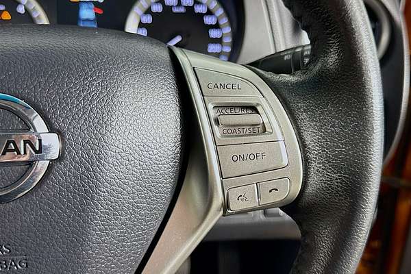 2015 Nissan Navara ST-X D23 4X4
