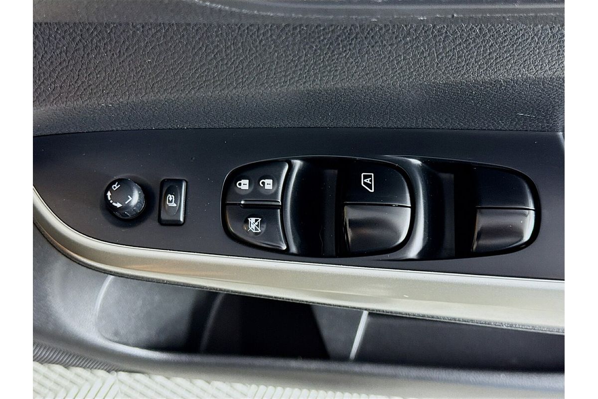 2015 Nissan Navara ST-X D23 4X4
