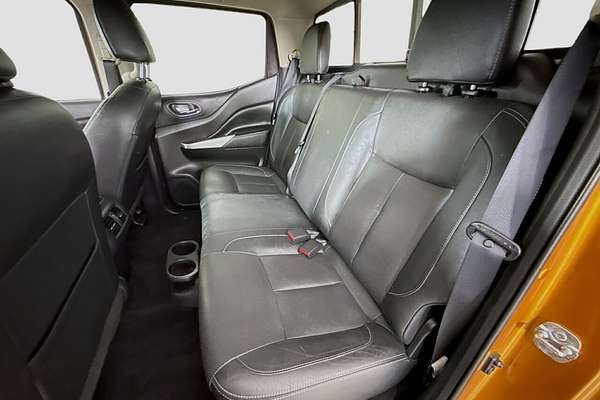 2015 Nissan Navara ST-X D23 4X4