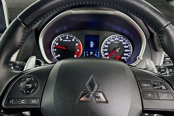 2020 Mitsubishi Eclipse Cross Black Edition YA