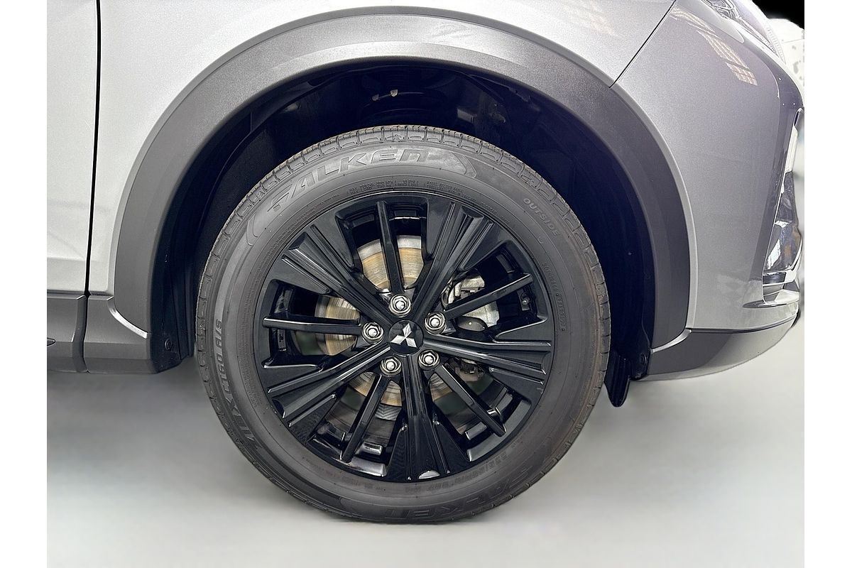 2020 Mitsubishi Eclipse Cross Black Edition YA
