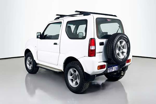 2013 Suzuki Jimny Sierra SN413 T6