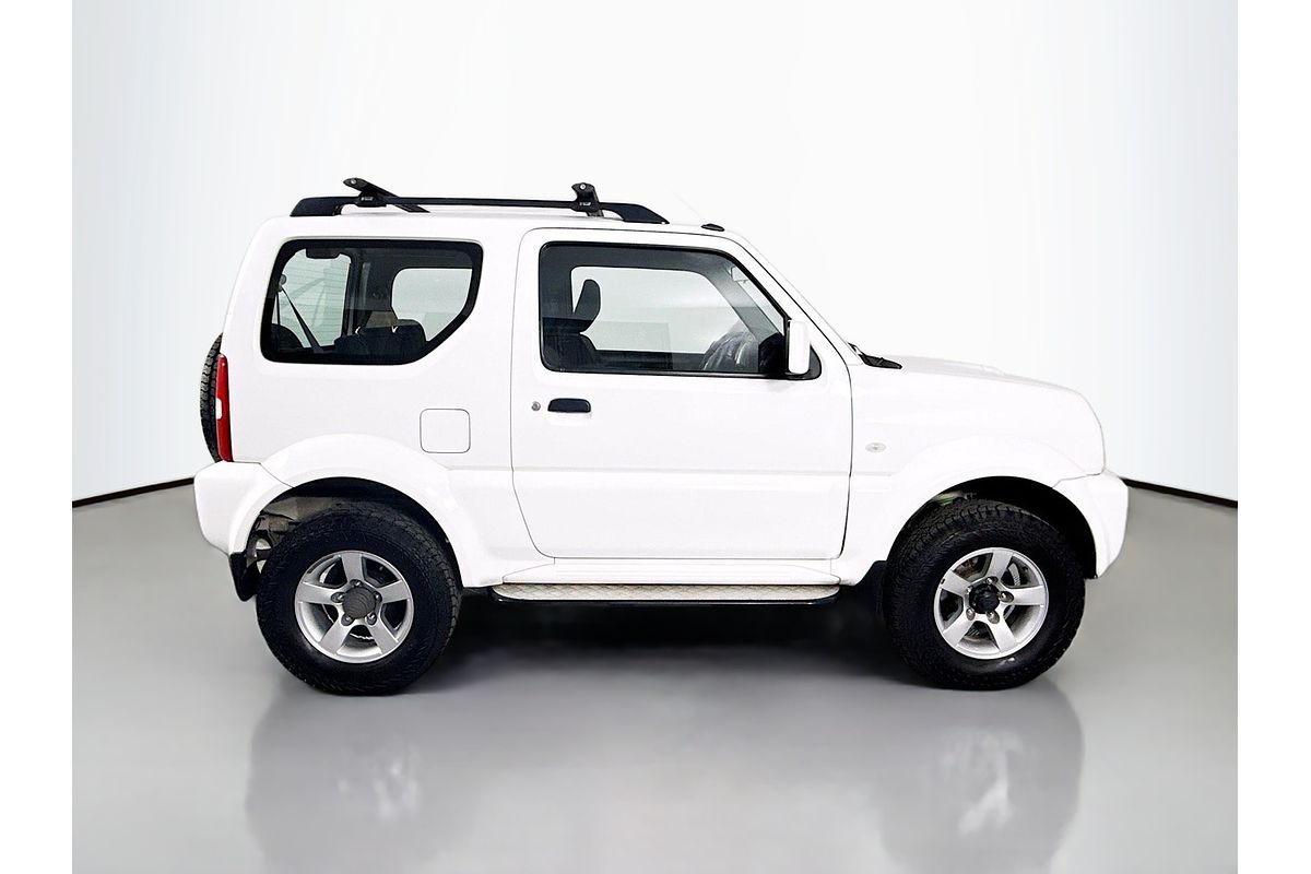 2013 Suzuki Jimny Sierra SN413 T6