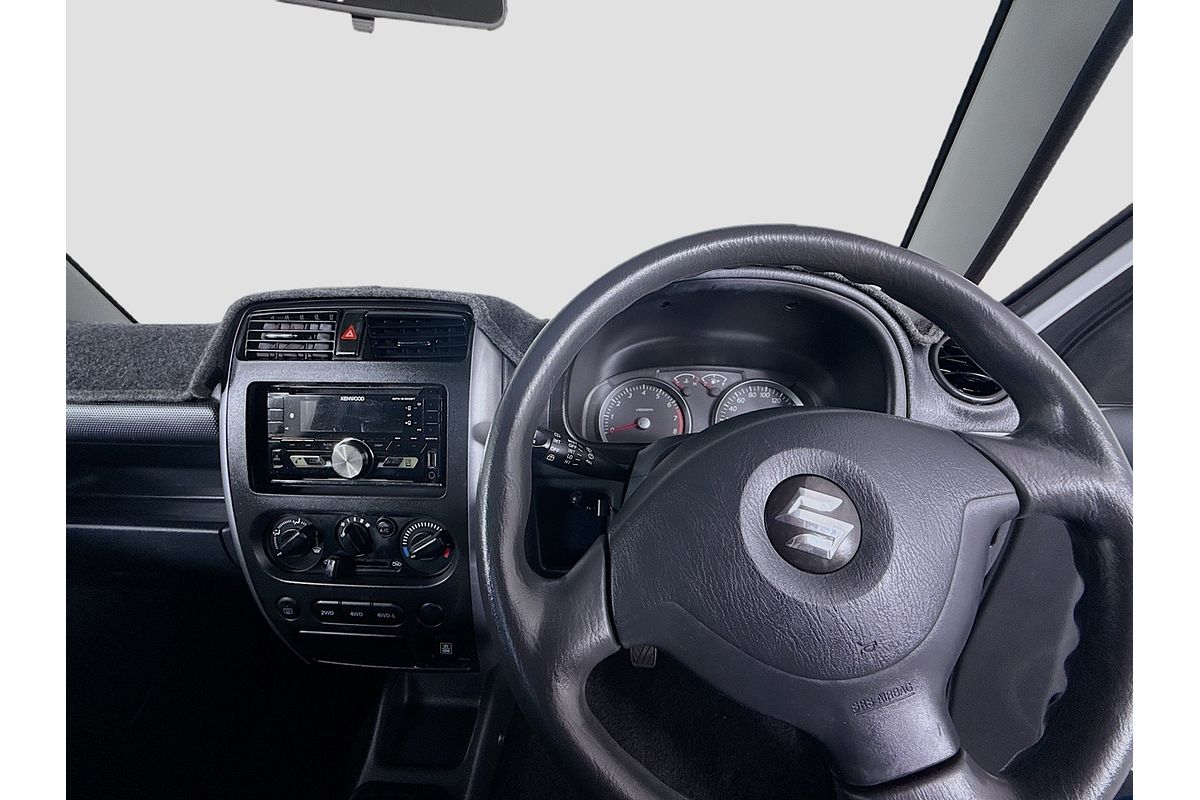 2013 Suzuki Jimny Sierra SN413 T6