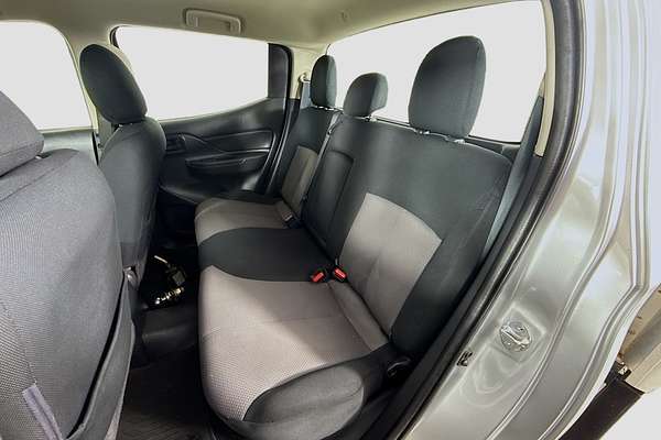 2021 Mitsubishi Triton GLX ADAS MR 4X4