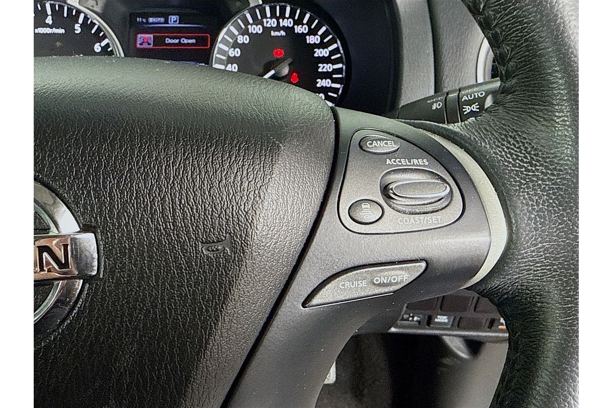 2017 Nissan Pathfinder ST-L R52 Series II