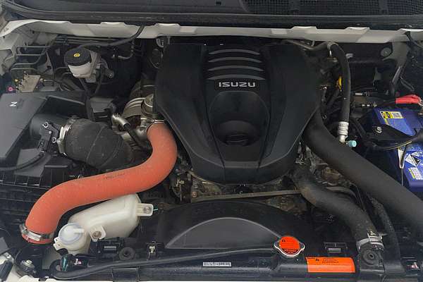 2021 Isuzu MU-X LS-M