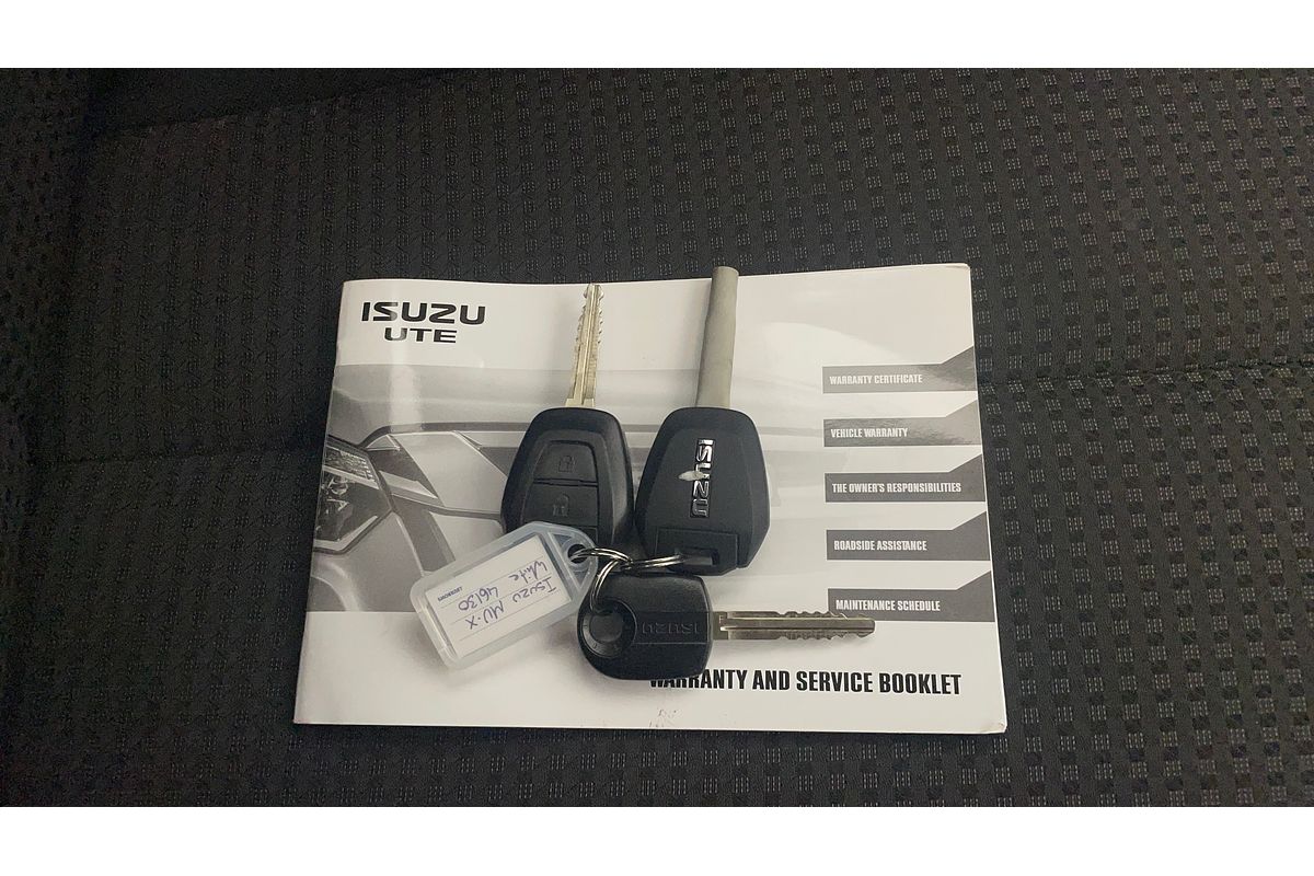 2021 Isuzu MU-X LS-M