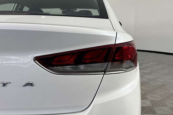 2018 Hyundai Sonata Active LF4