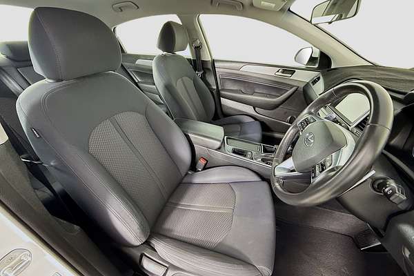2018 Hyundai Sonata Active LF4