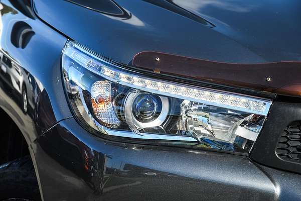 2018 Toyota Hilux SR5 GUN126R 4X4