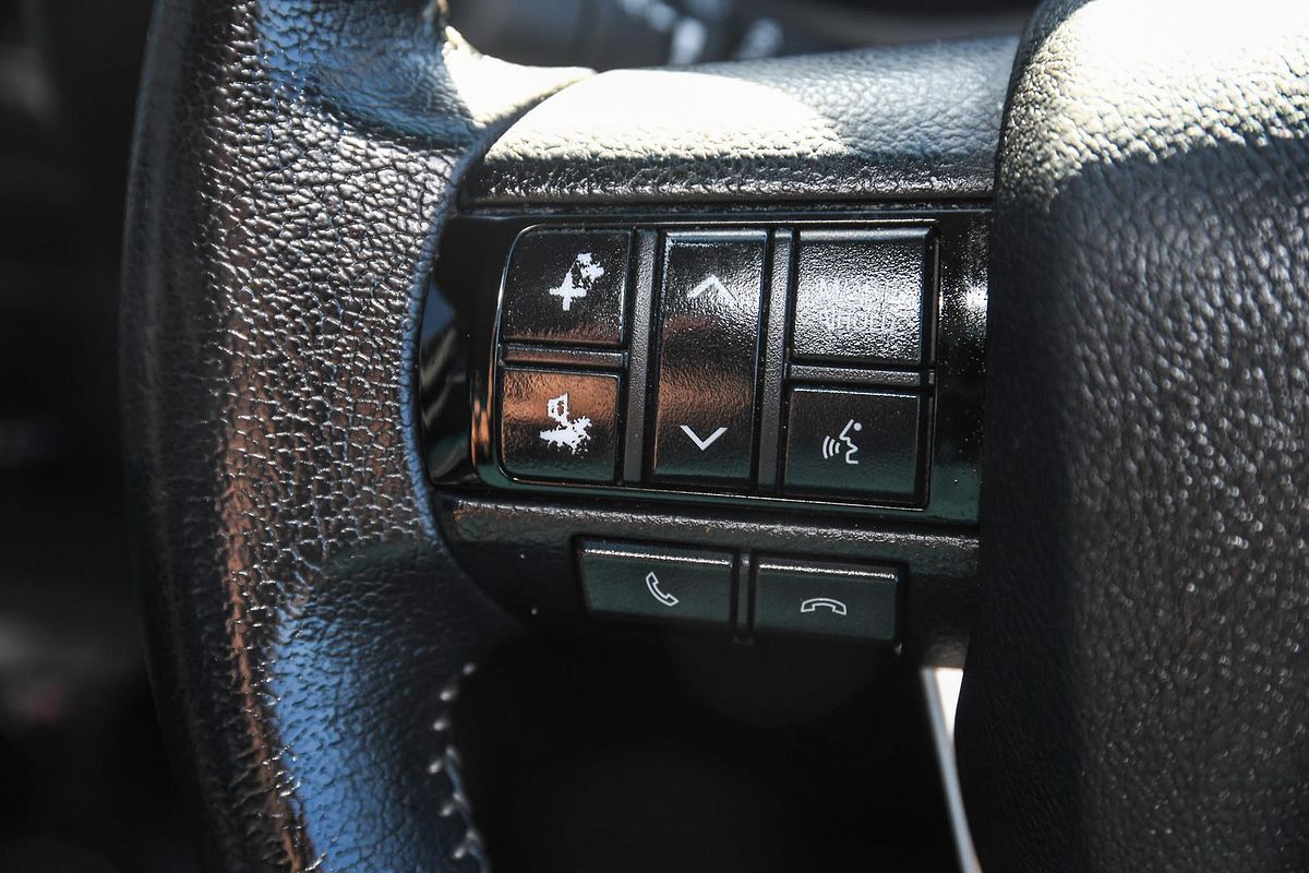 2018 Toyota Hilux SR5 GUN126R 4X4