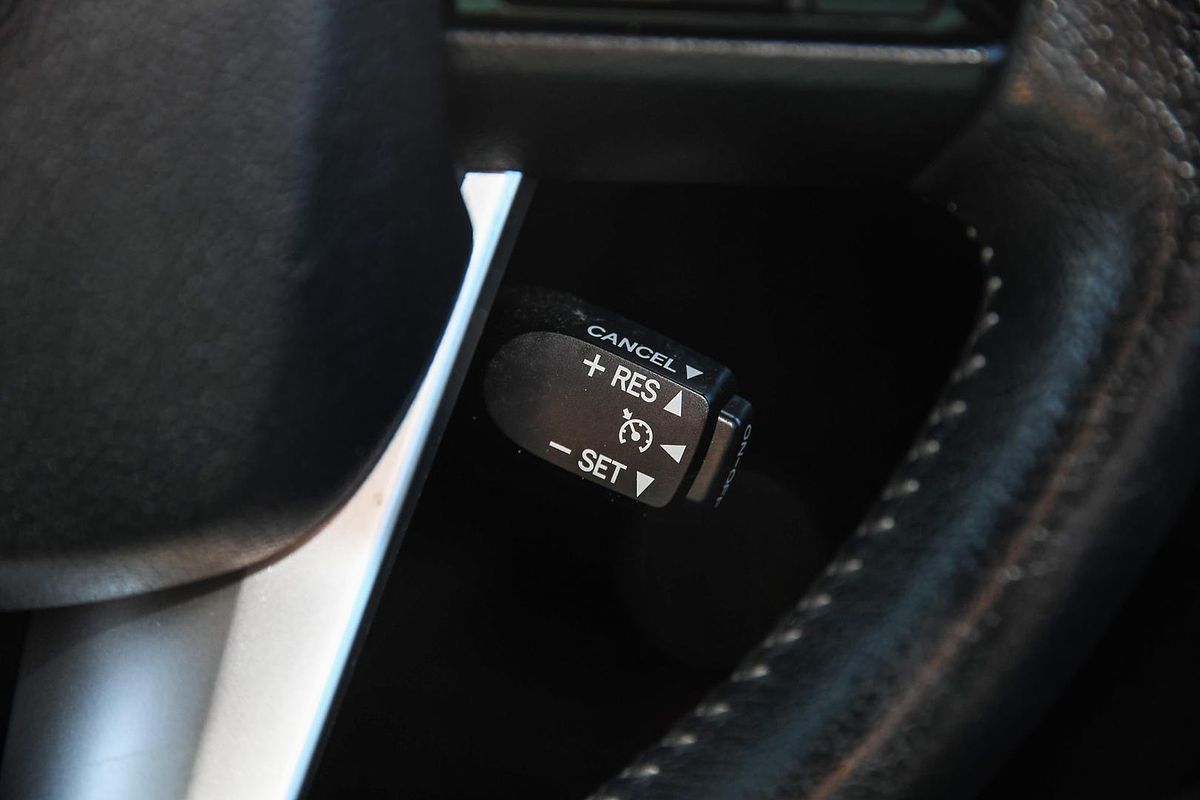 2018 Toyota Hilux SR5 GUN126R 4X4