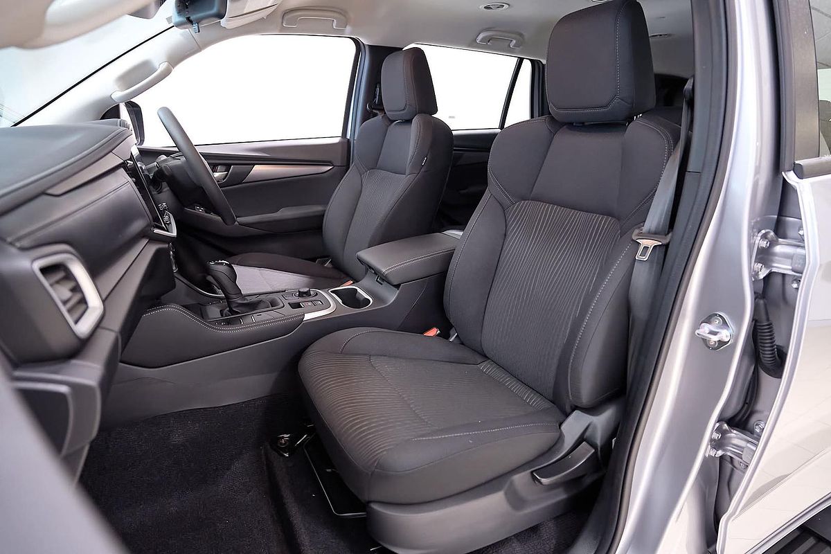 2025 Isuzu MU-X LS-M