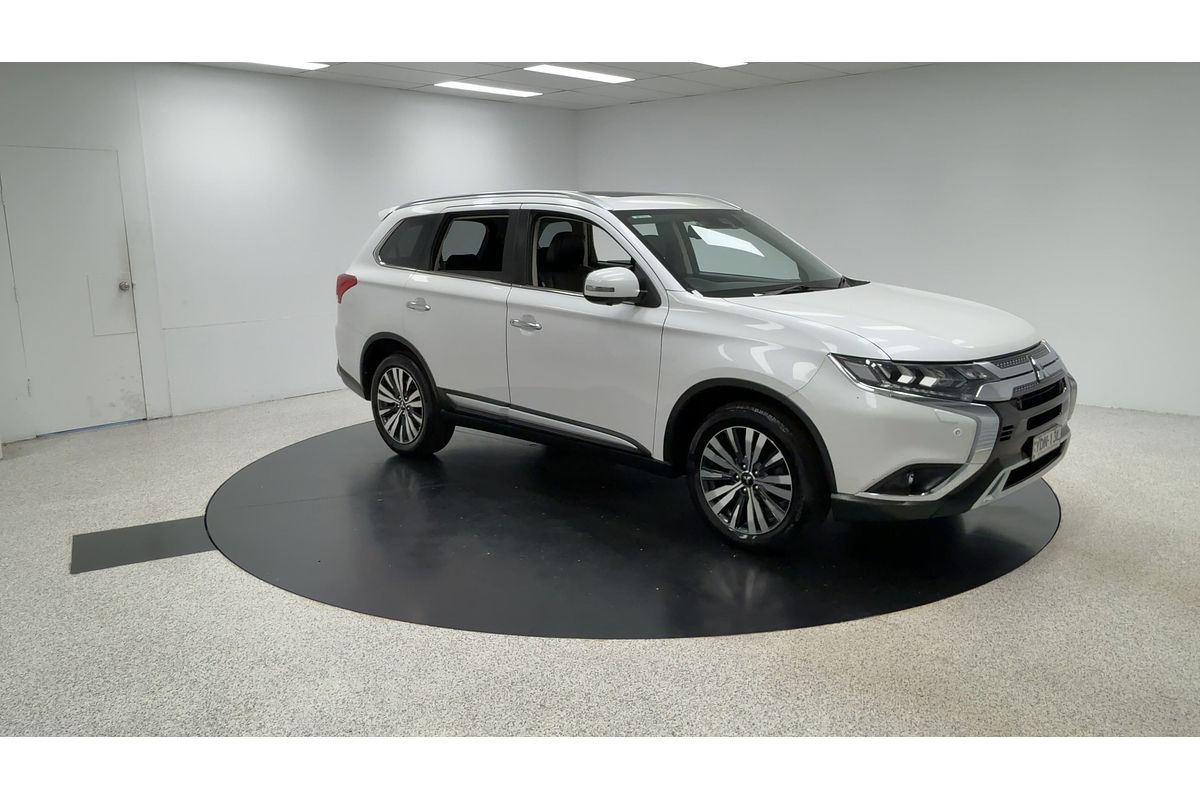 2019 Mitsubishi Outlander Exceed ZL