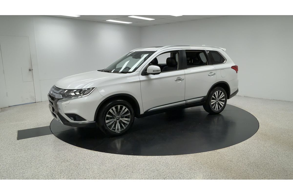2019 Mitsubishi Outlander Exceed ZL