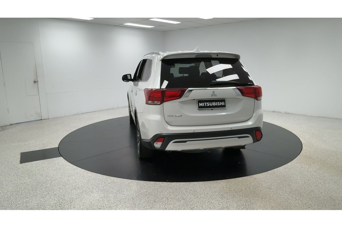 2019 Mitsubishi Outlander Exceed ZL