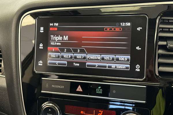 2019 Mitsubishi Outlander Exceed ZL