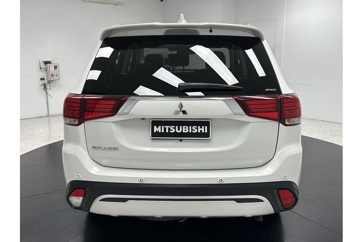 2019 Mitsubishi Outlander Exceed ZL
